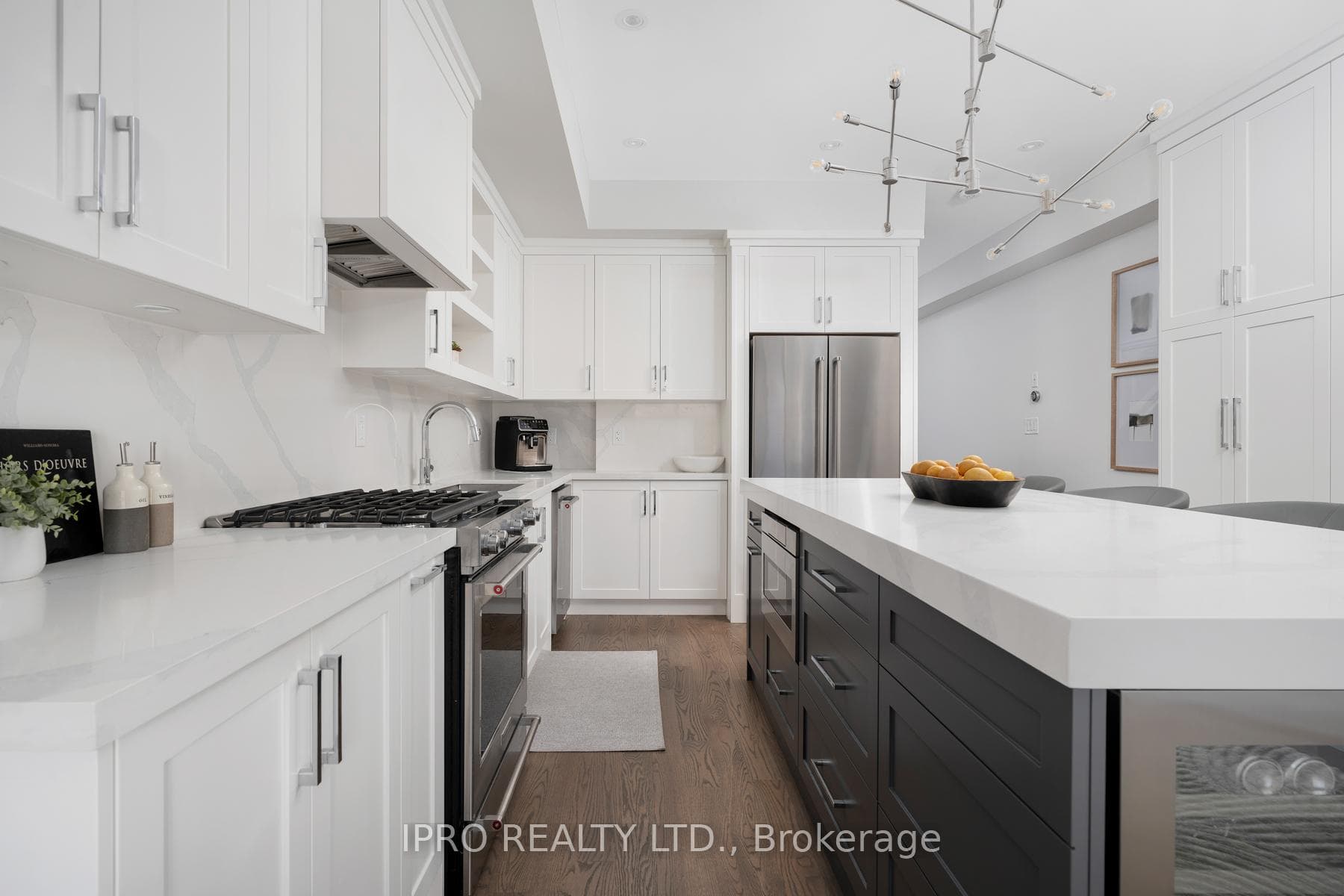 285 Glebemount Avenue photo 11