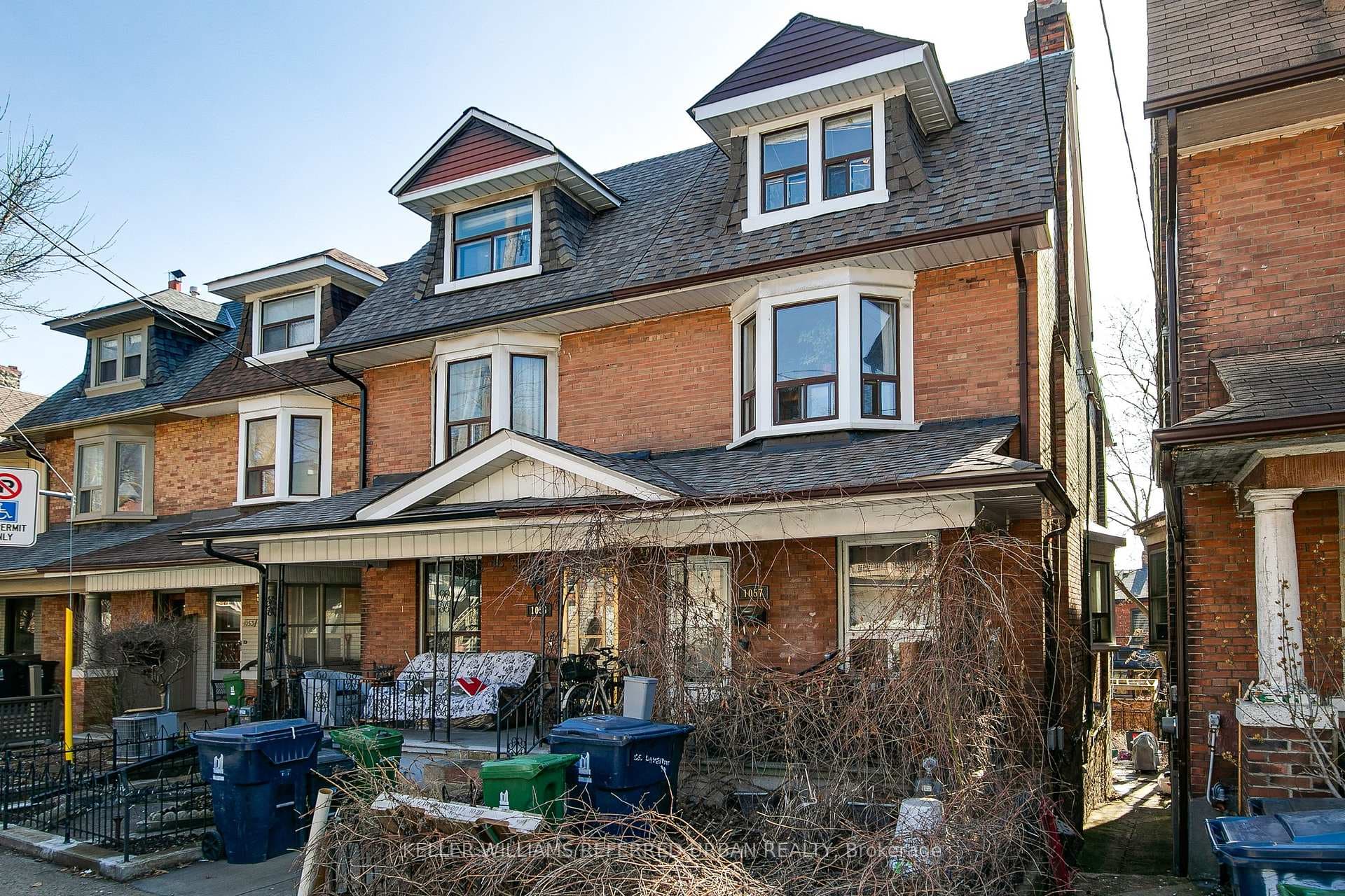 1057 Davenport Road photo 1