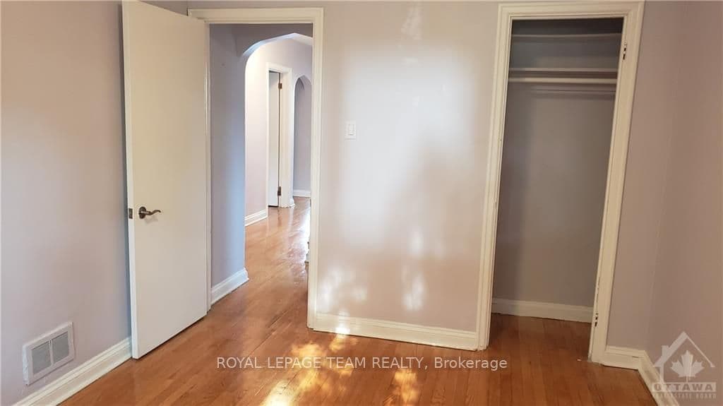 646 CHURCHILL Avenue Unit 1 photo 20