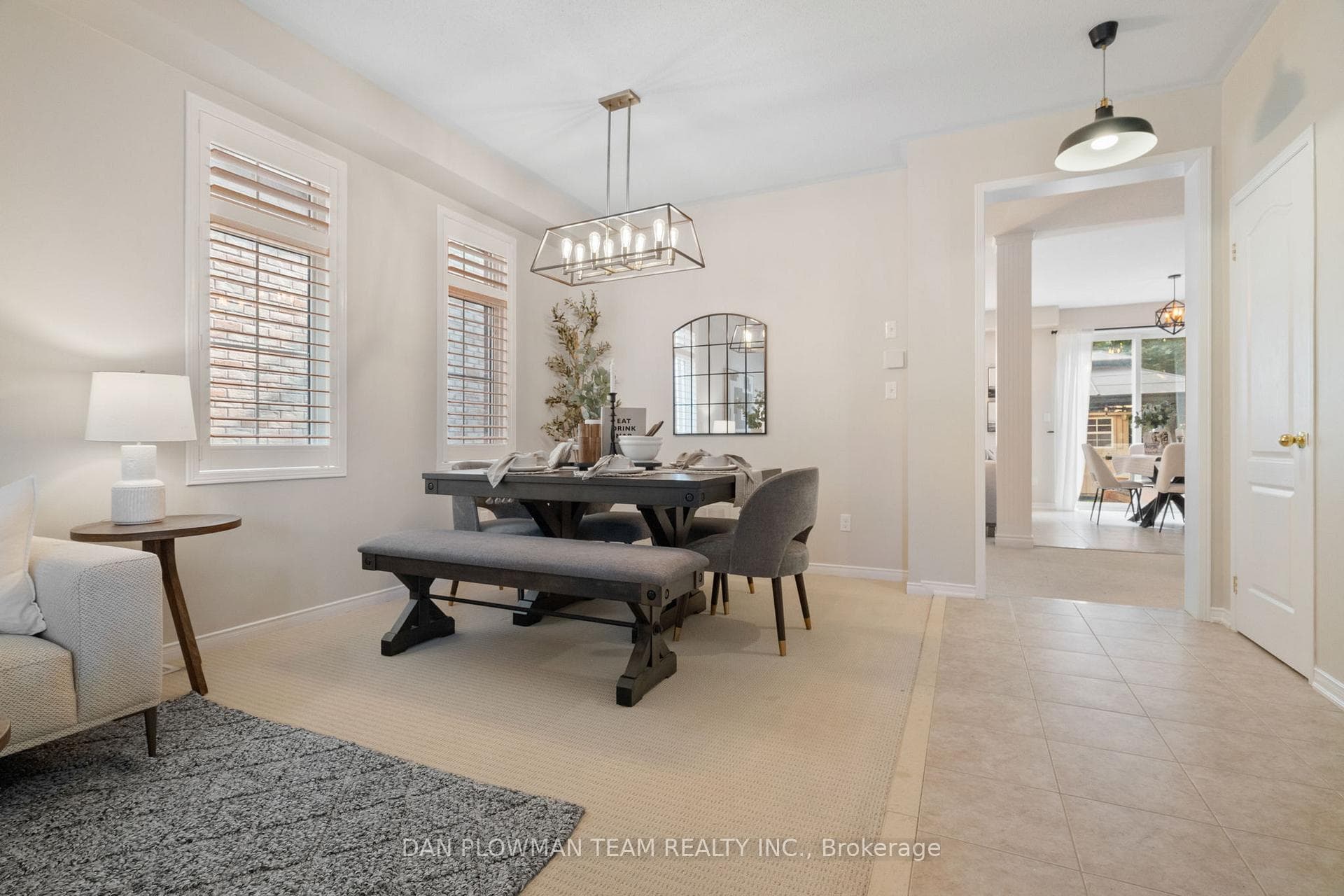 2399 Pilgrim Square photo 7