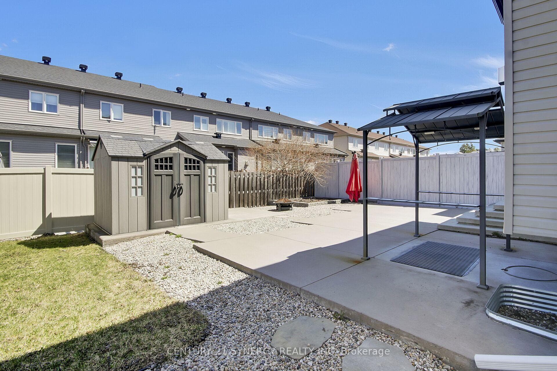 1107 Beckett Crescent photo 33