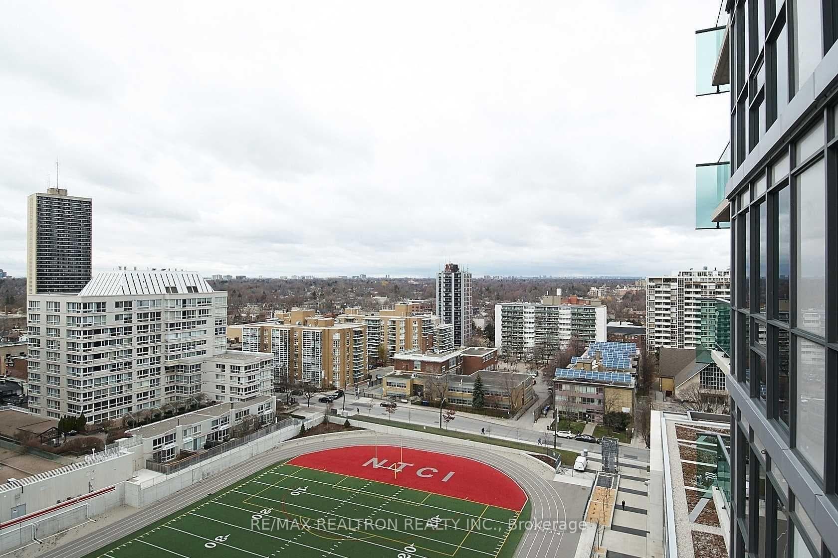 70 Roehampton Avenue Unit 1319 photo 15