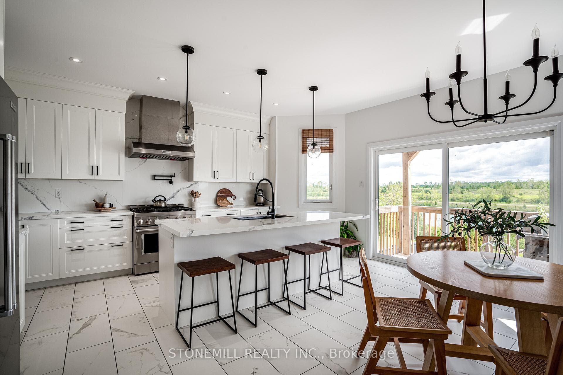 176 Shoreview Drive photo 10