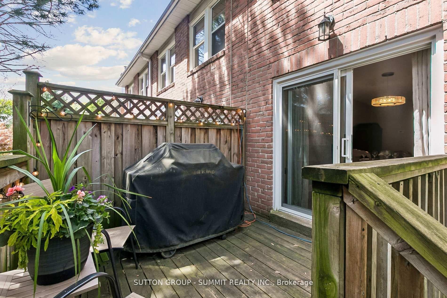 10 Tamarack Circle photo 48