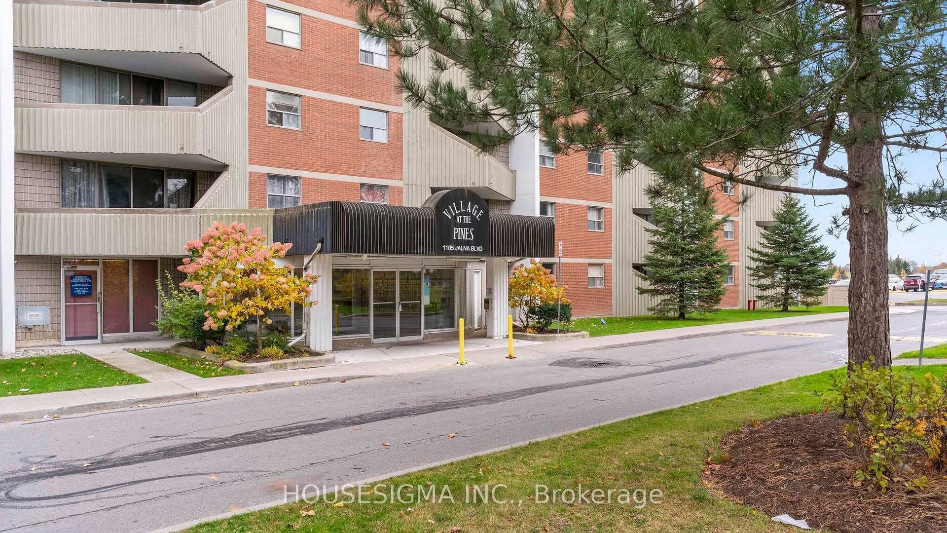 1105 Jalna Boulevard Unit 610 photo 4