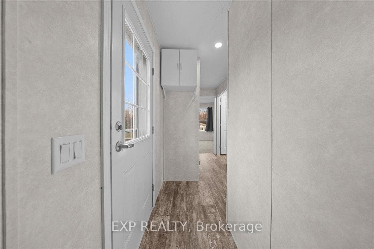 114 Harold Valley Drive photo 6