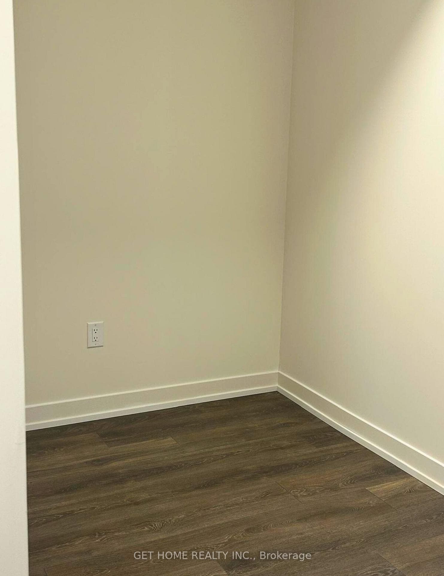 181 Sterling Road Unit 803 photo 15