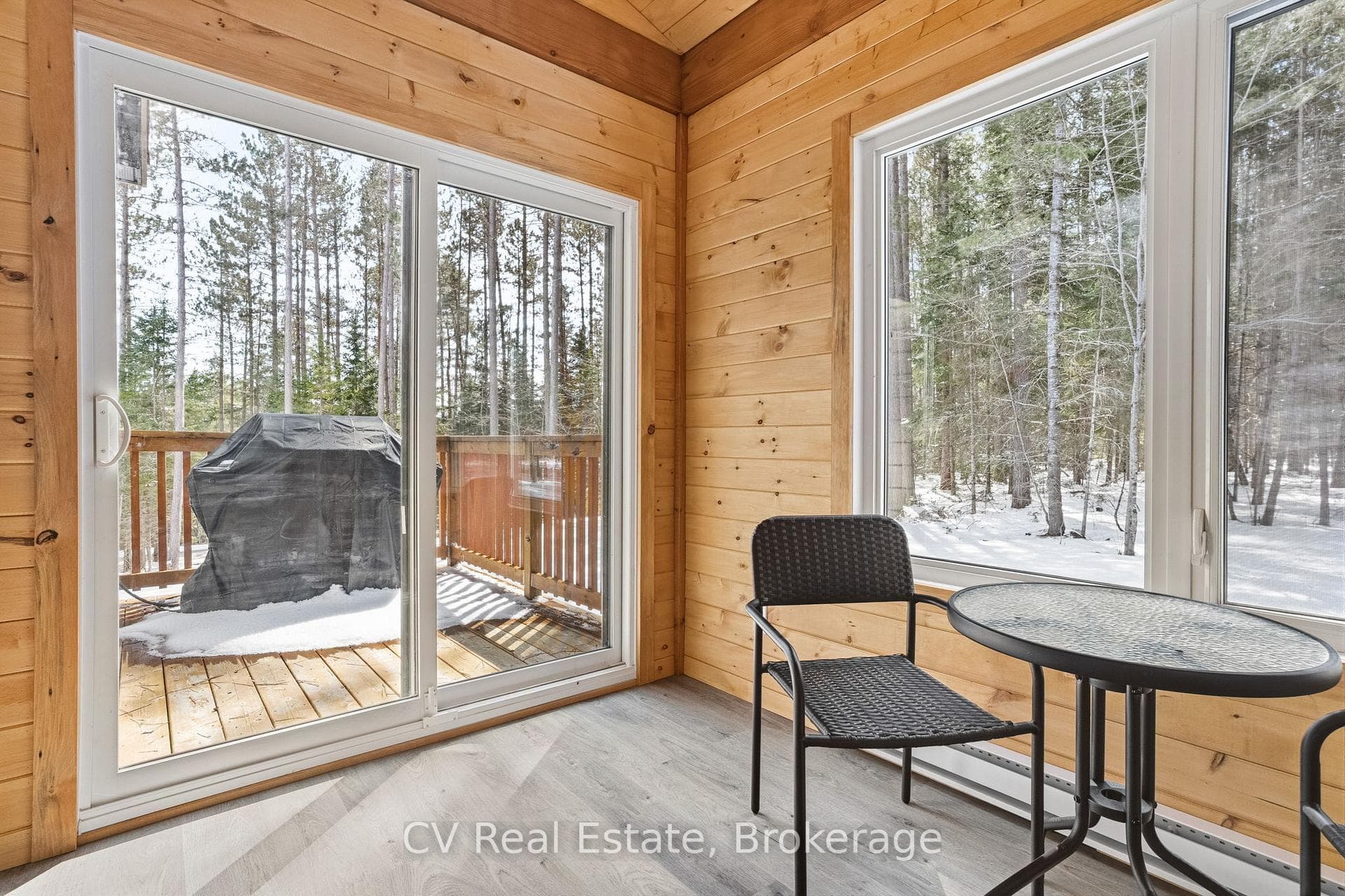 1158 Chetwynd Road photo 39