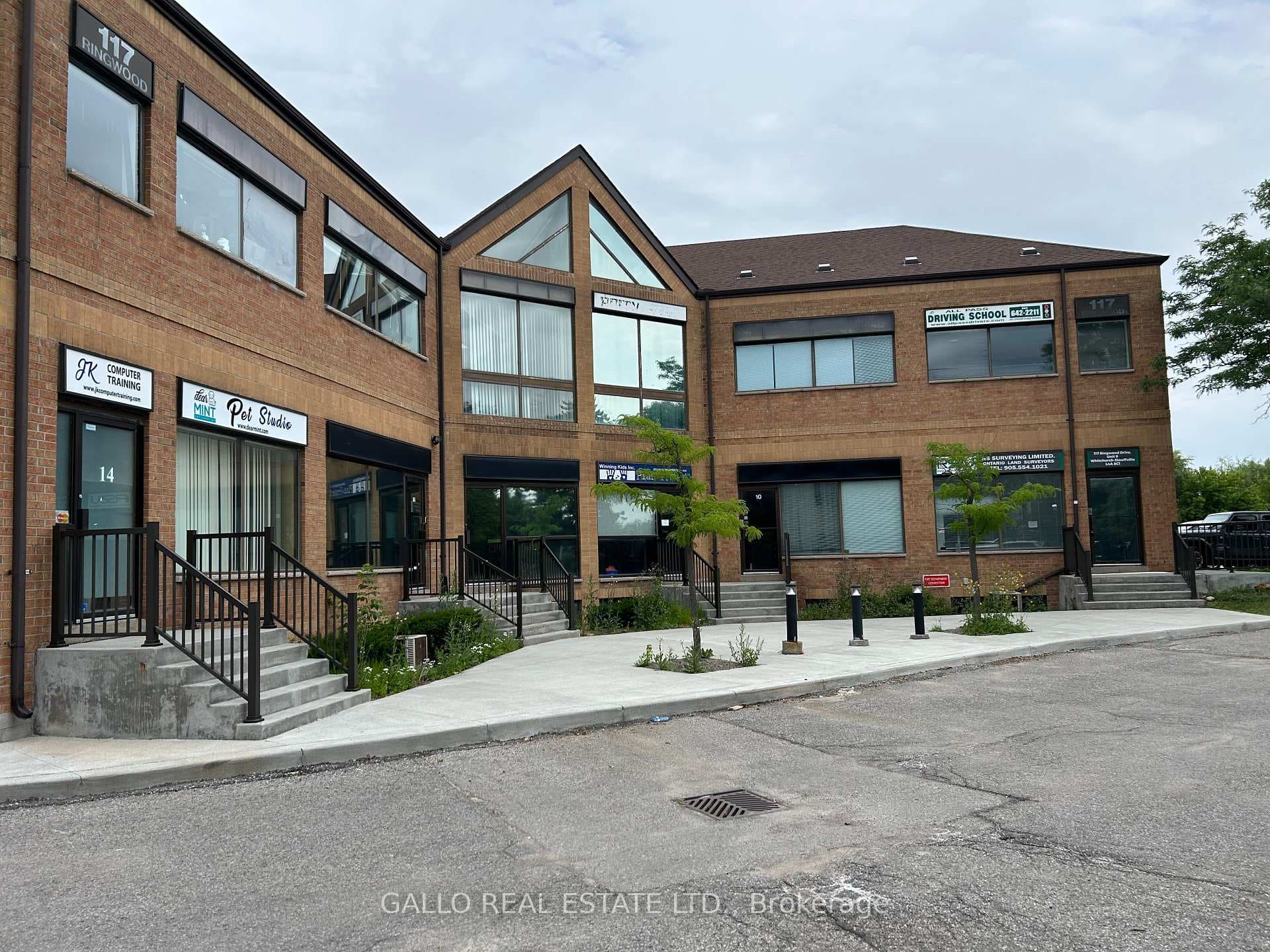 117 Ringwood Drive Unit 10 photo 1