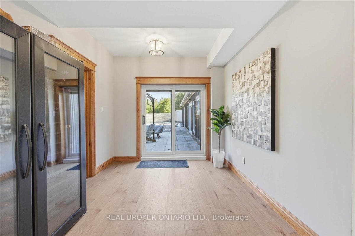 4589 WATSON Road photo 21