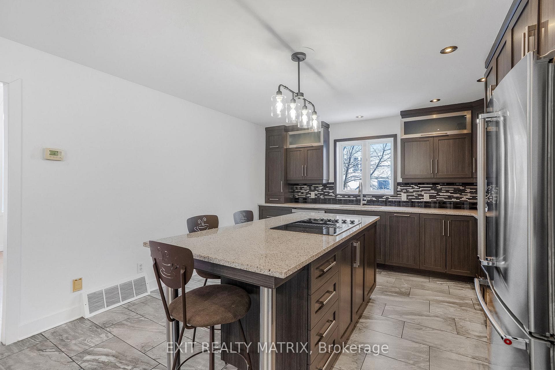 1650 Gourley Road photo 10