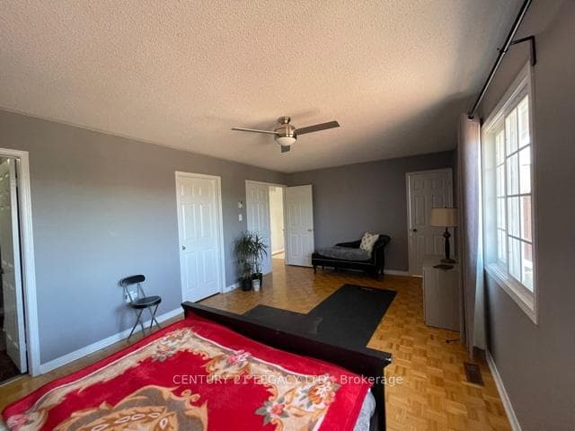 25 Kentucky Drive Unit (Upper) photo 33