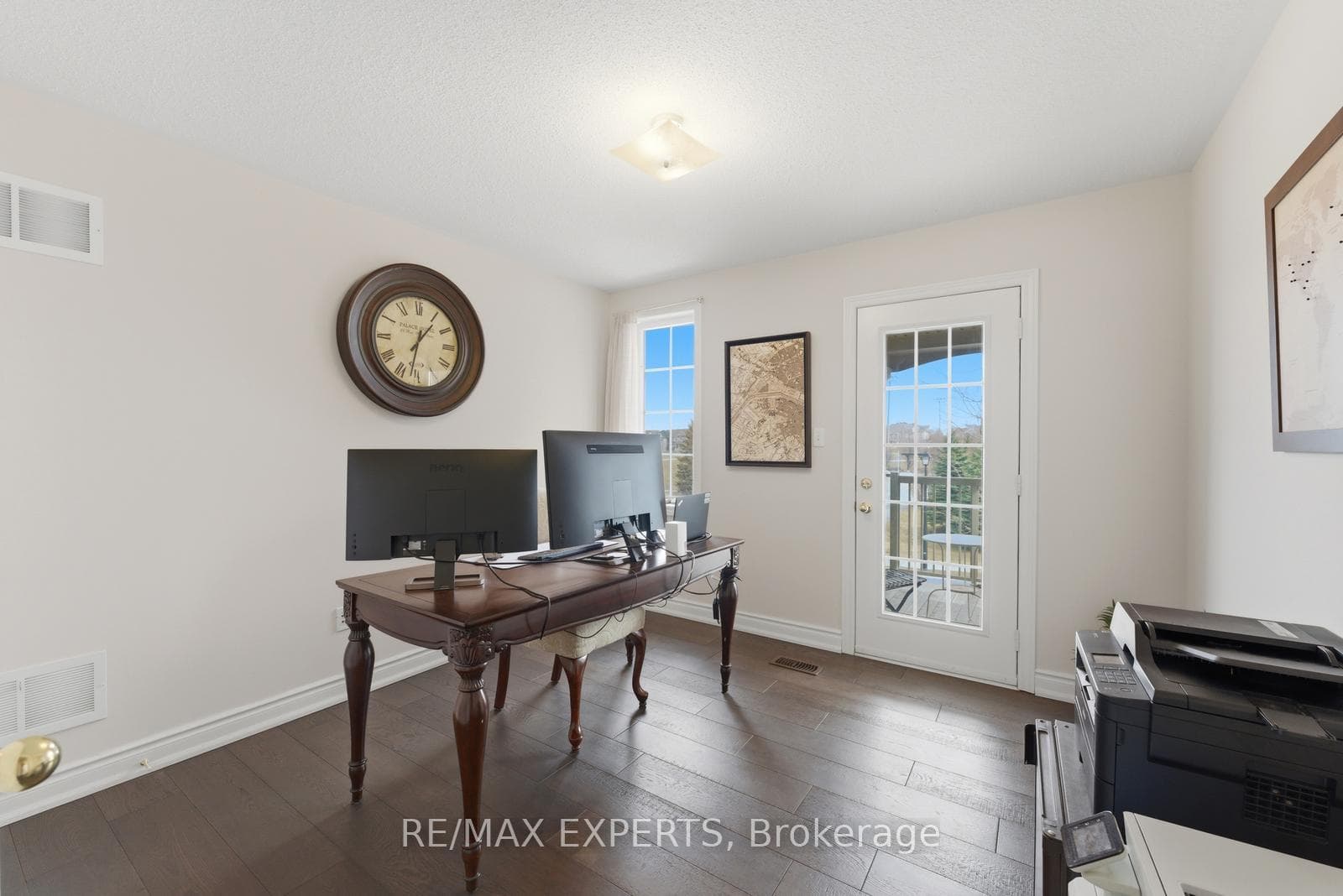847 Memorial Circle photo 26