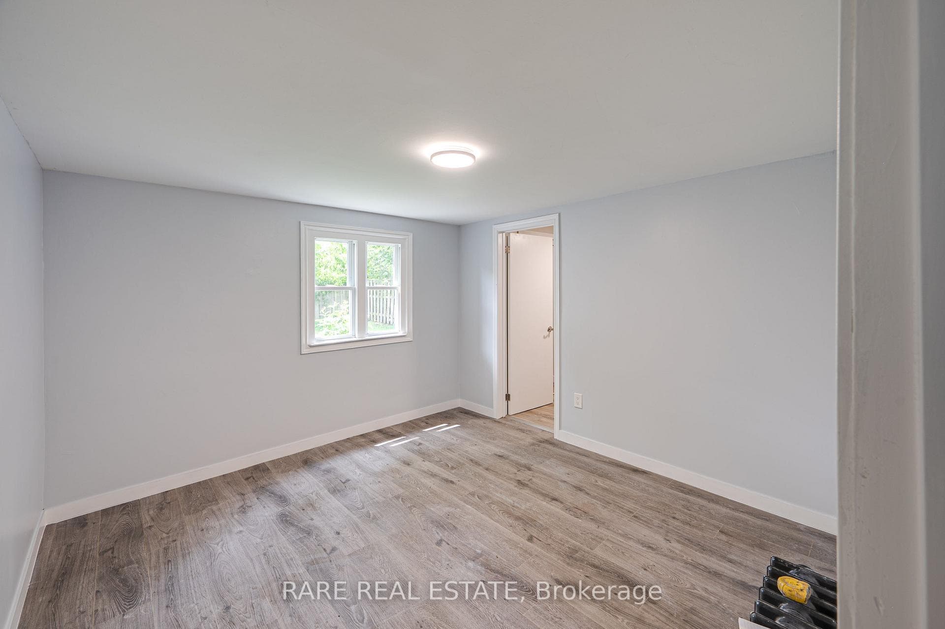 210 Albert Street Unit 1 photo 27