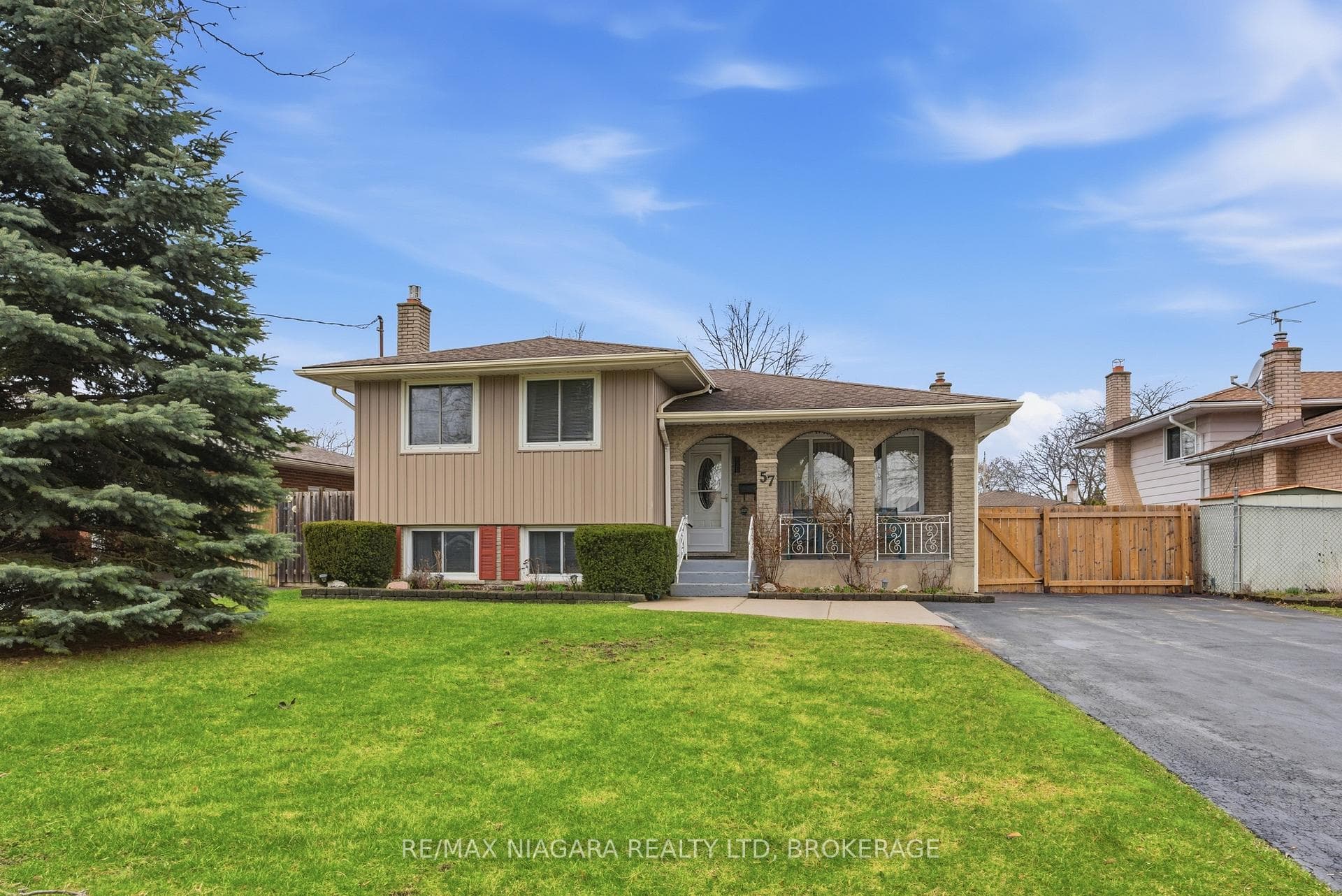 57 Meredith Drive photo 2