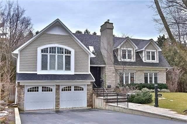 2044 Ardleigh Road photo 1