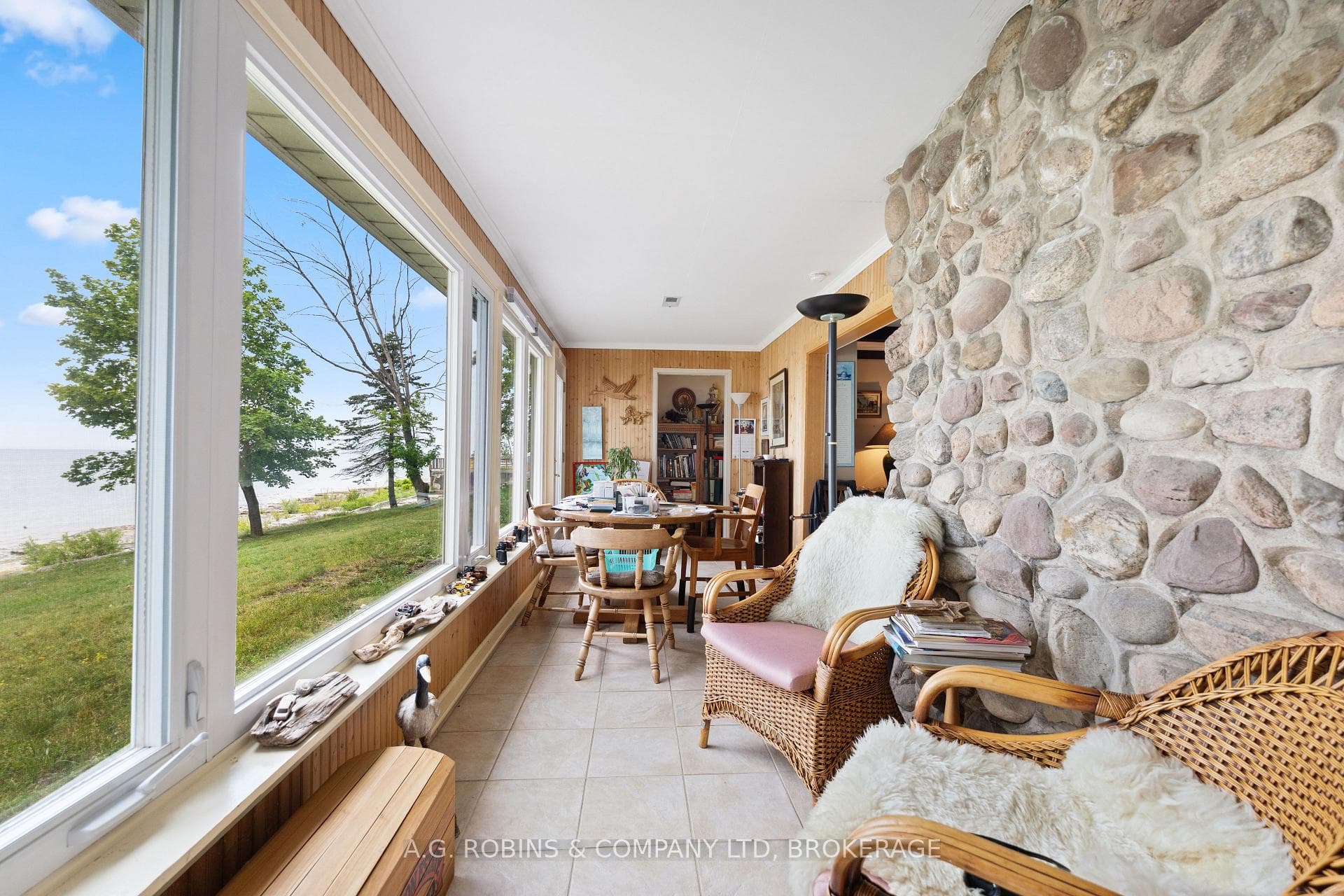 11251 HARBOURVIEW Road photo 21
