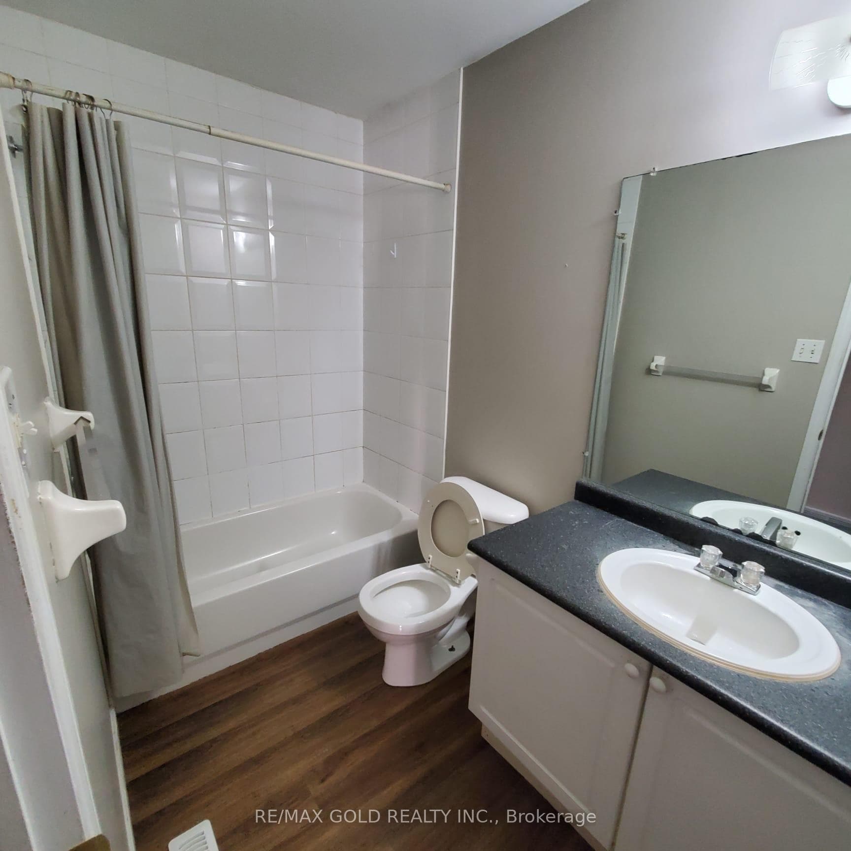 972 Prosperity Court photo 12