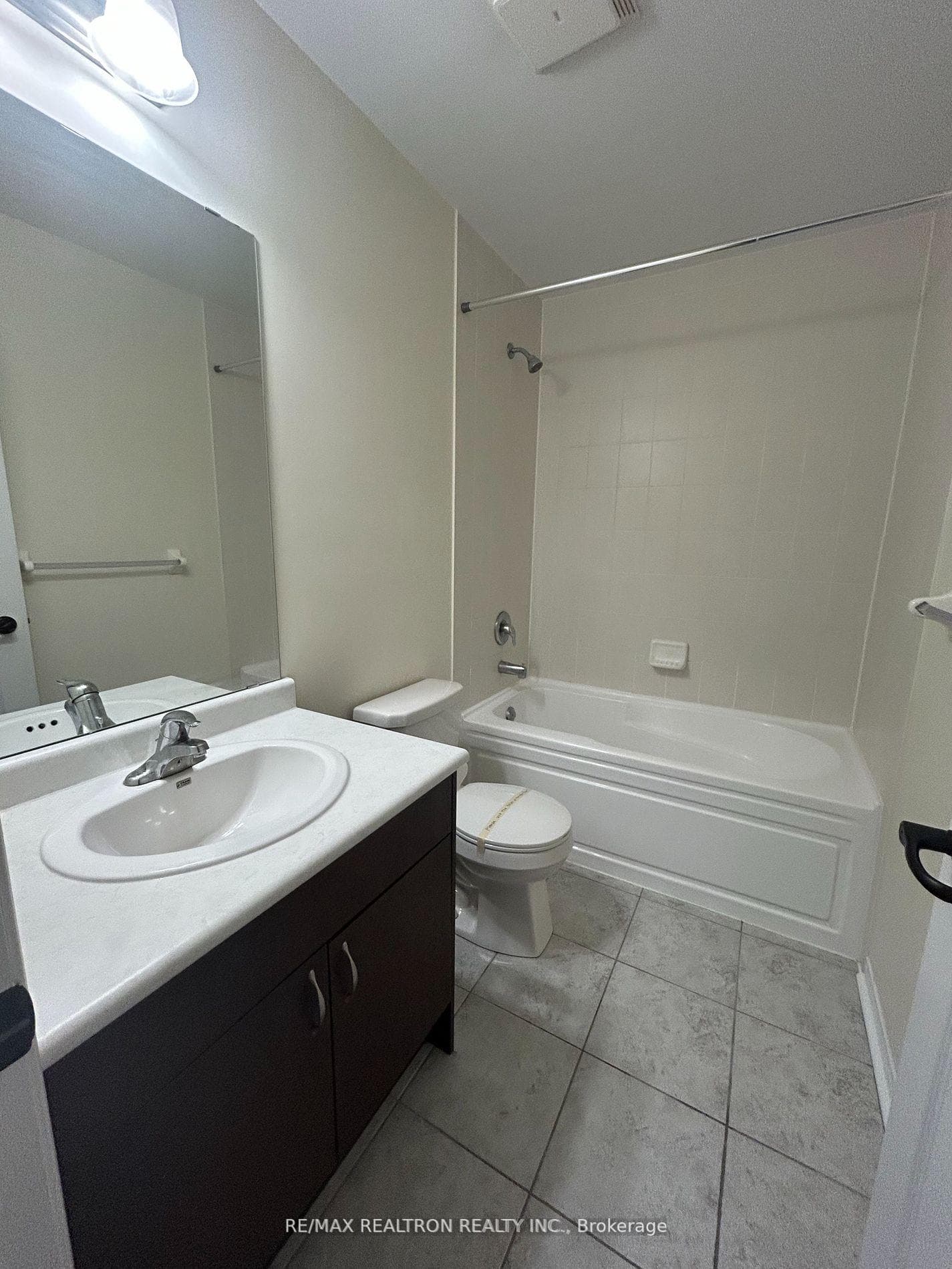 10284 Woodbine Avenue photo 16