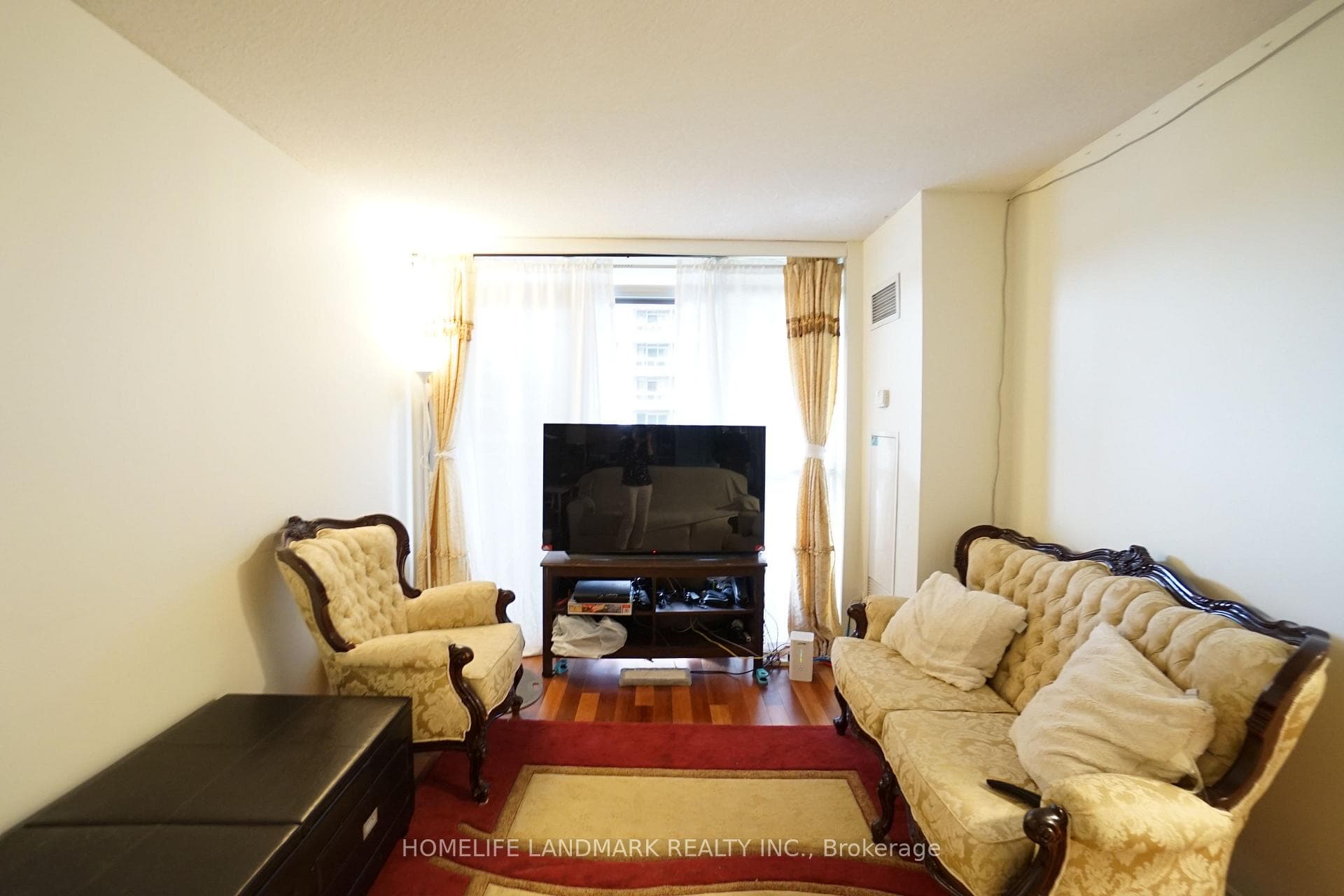 5233 Dundas Street Unit #623 photo 15