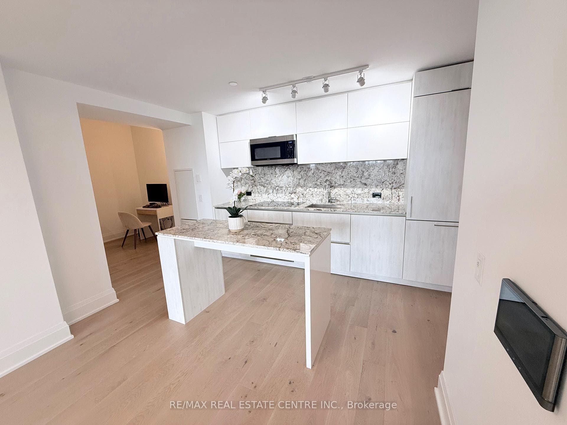 21 Park Street Unit 1507 photo 13
