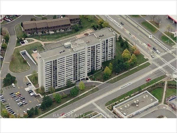 2900 Battleford Road Unit 706 photo 2