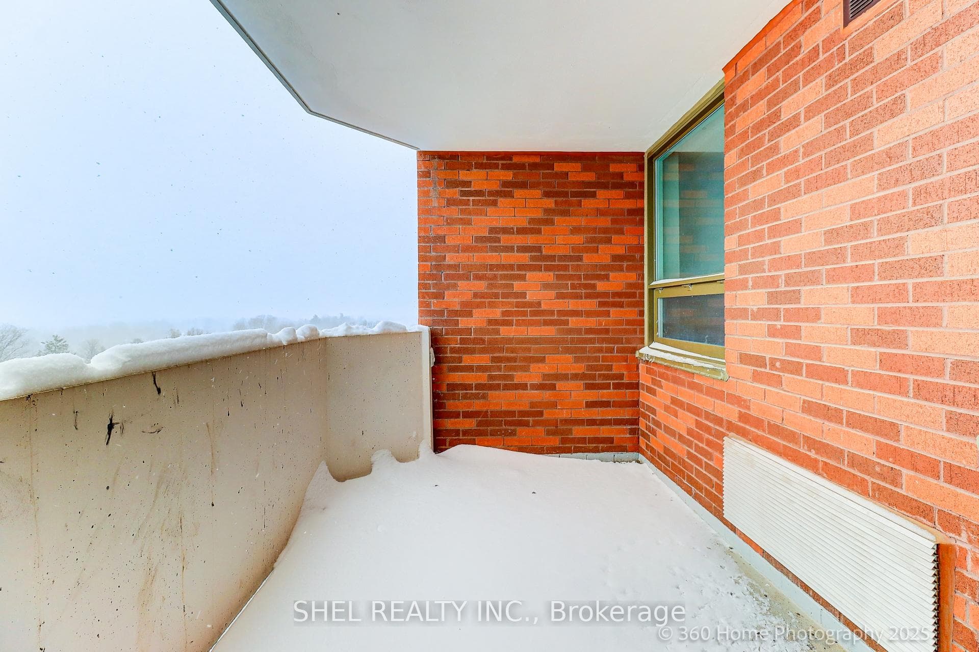 121 Ling Road Unit 1009 photo 4