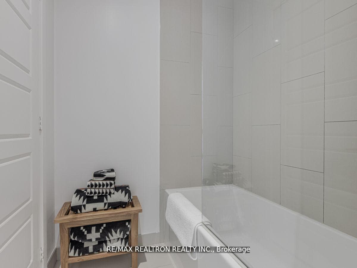 261 Broward Way Unit 52 photo 17