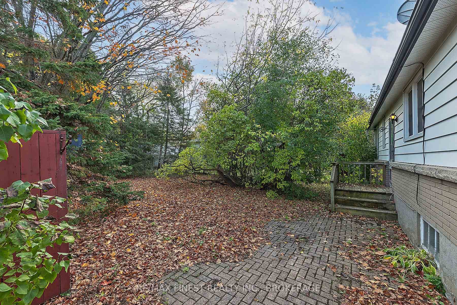 77 Westmoreland Road photo 33