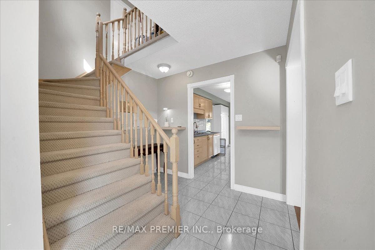 17 Berrydown Drive photo 5