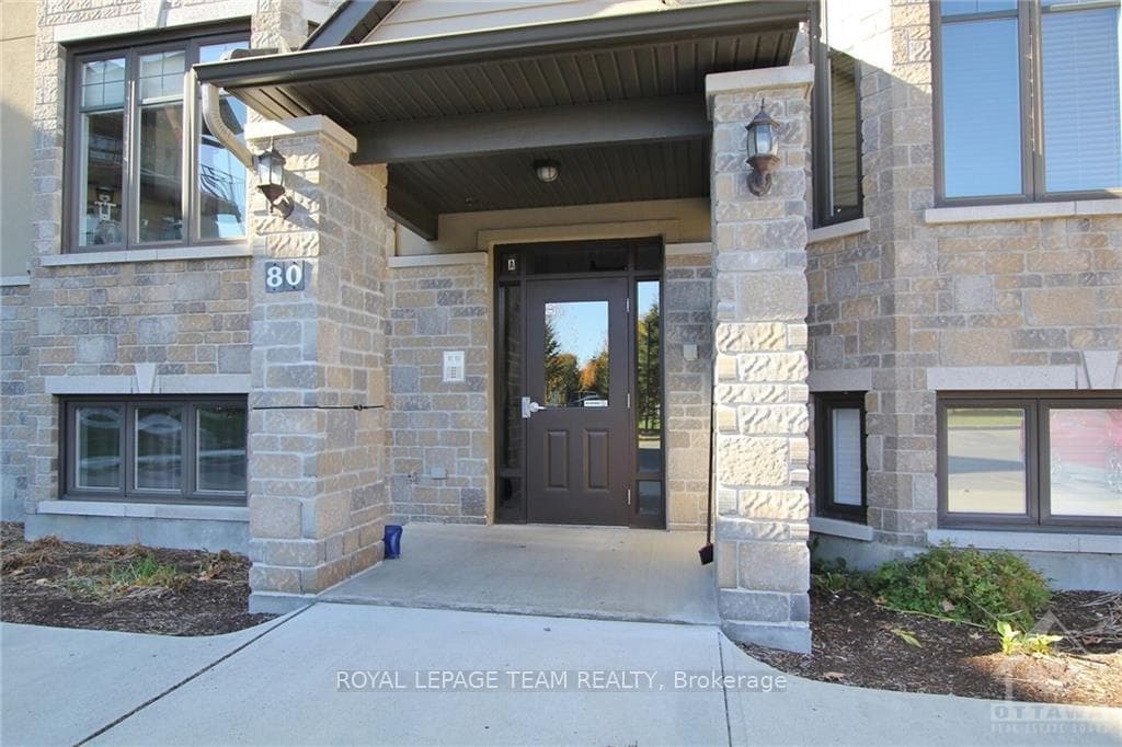 80 PRESTIGE Circle Unit 3 photo 2