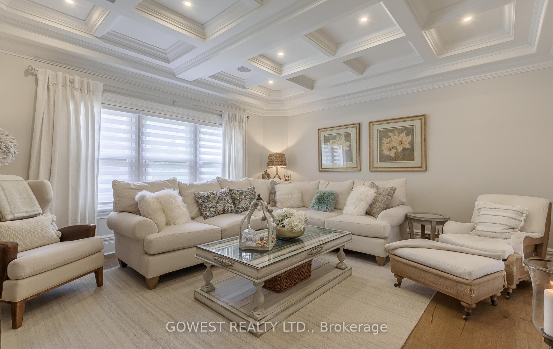 376 Chartwell Road photo 12