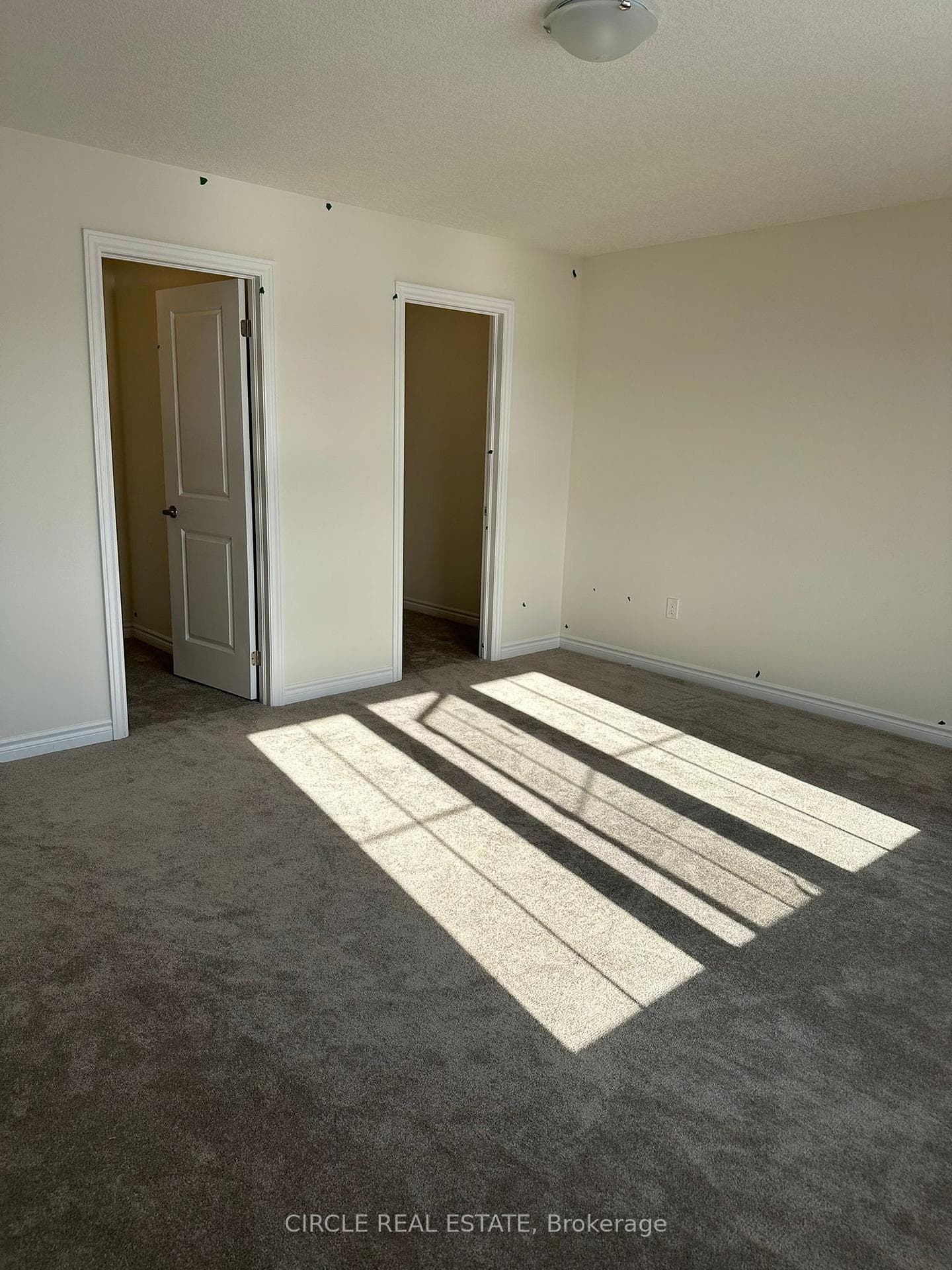 7 Bee Crescent photo 7
