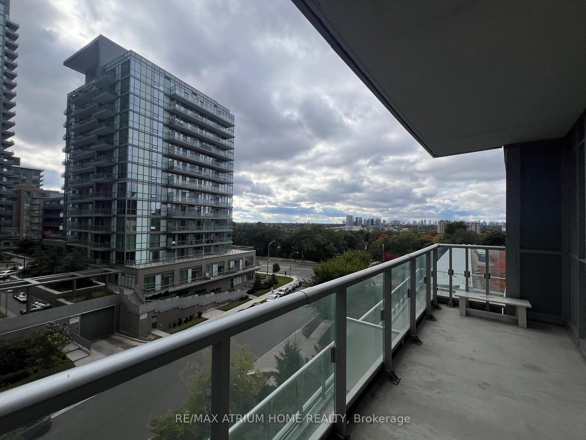62 Forest Manor Road Unit 315 photo 10