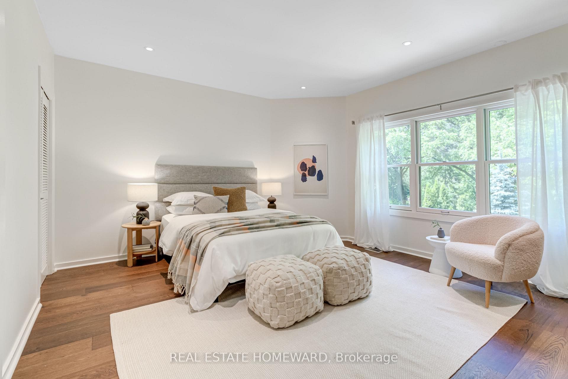 334 Keewatin Avenue photo 15