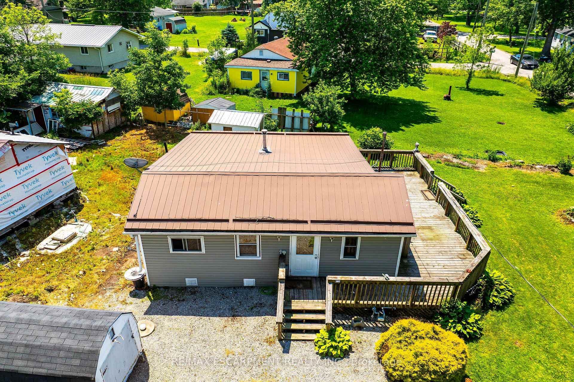 19 Barbara Drive photo 2