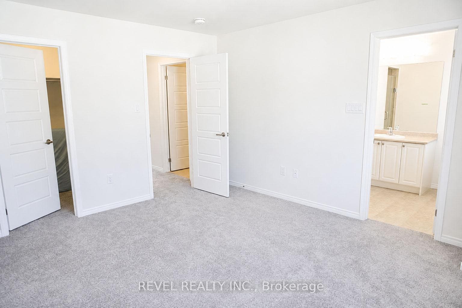 62 Munro Circle photo 12