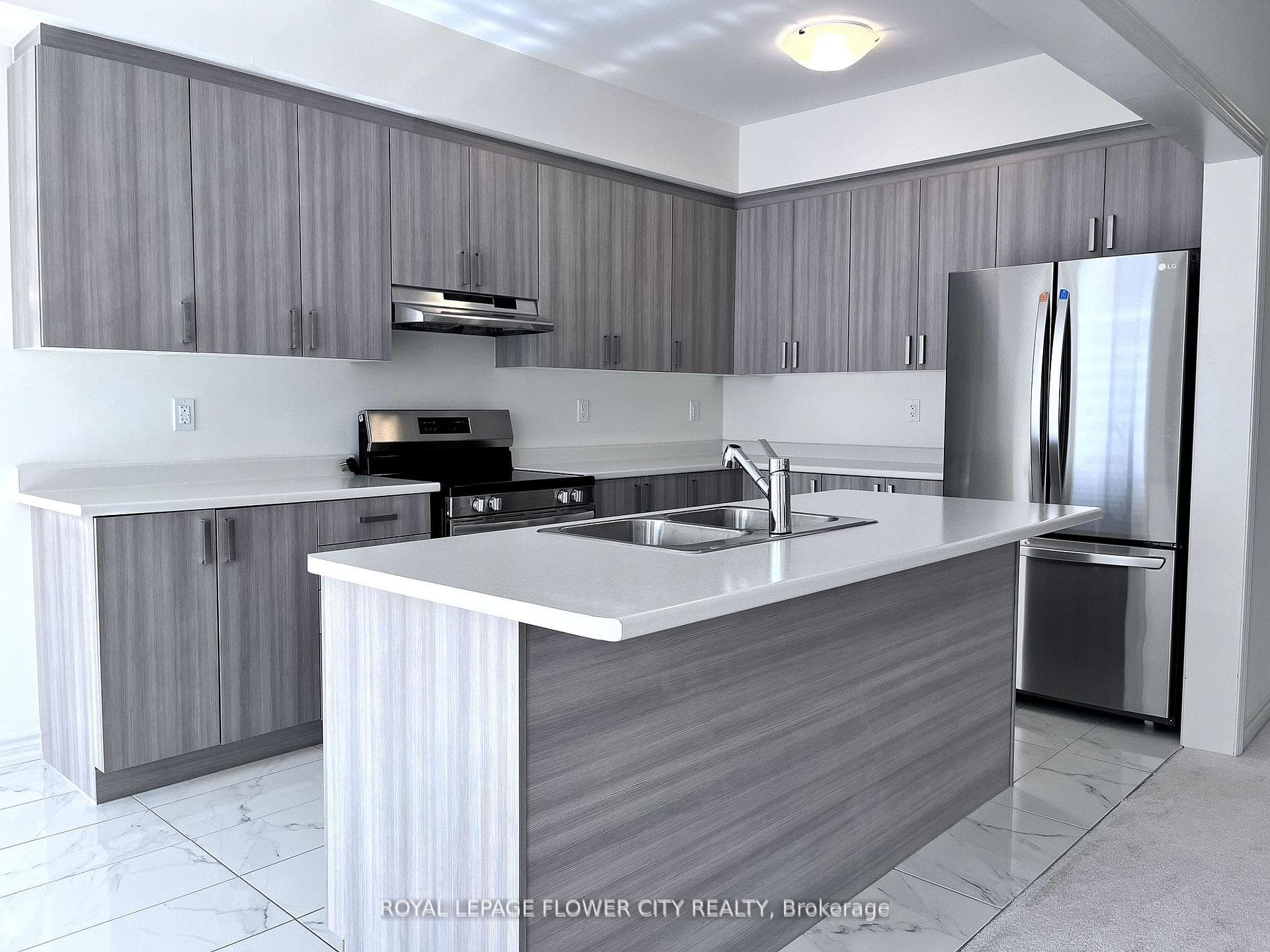 184 Elliot Avenue photo 7