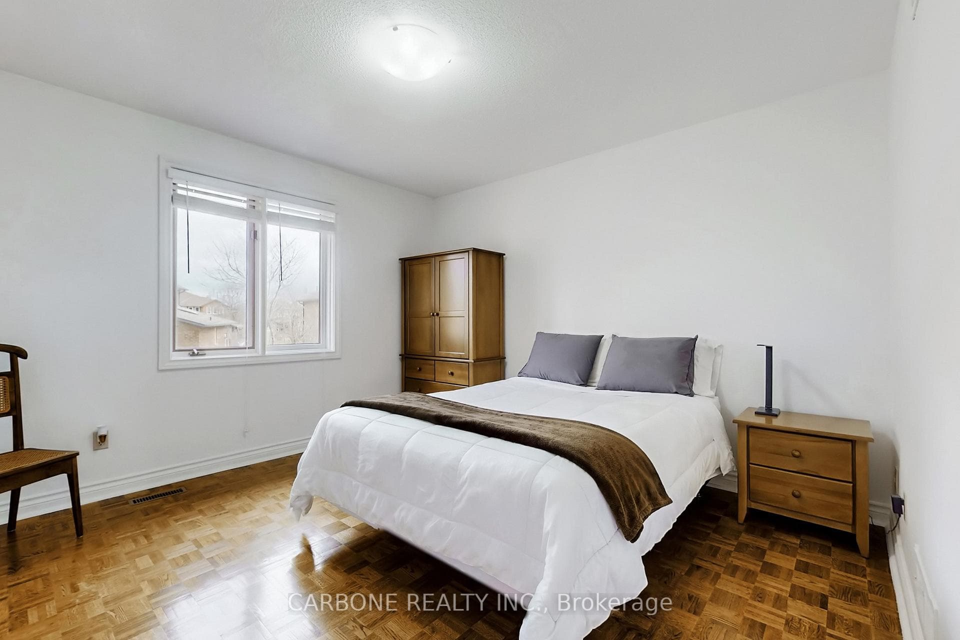 171 Villa Park Drive photo 32