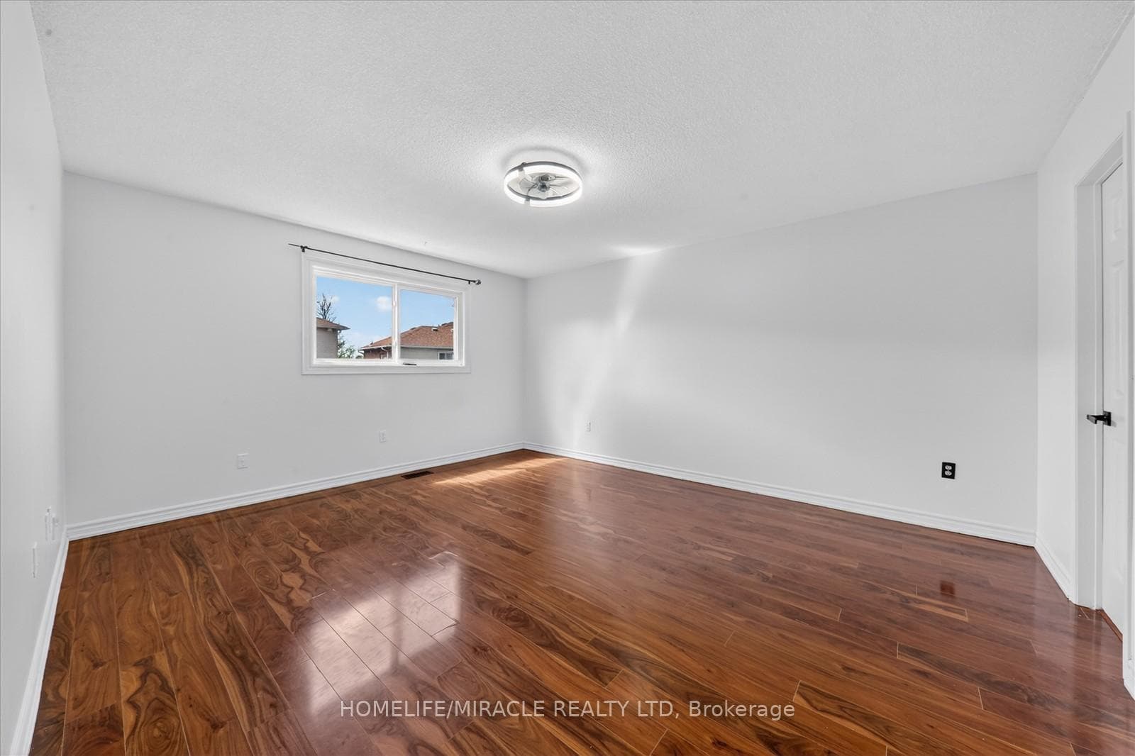 88 Reed Drive photo 38