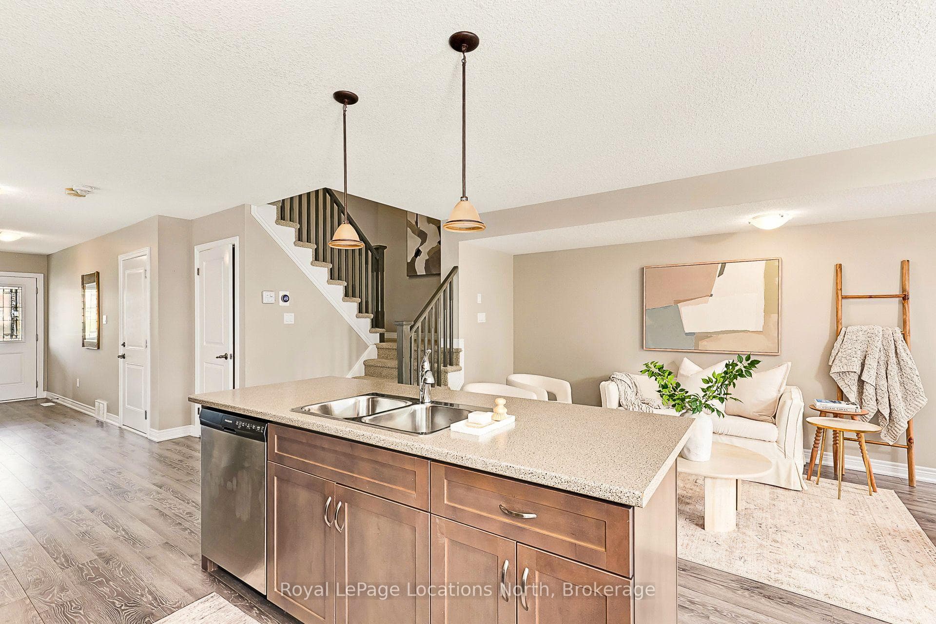 88 Robertson Street photo 11