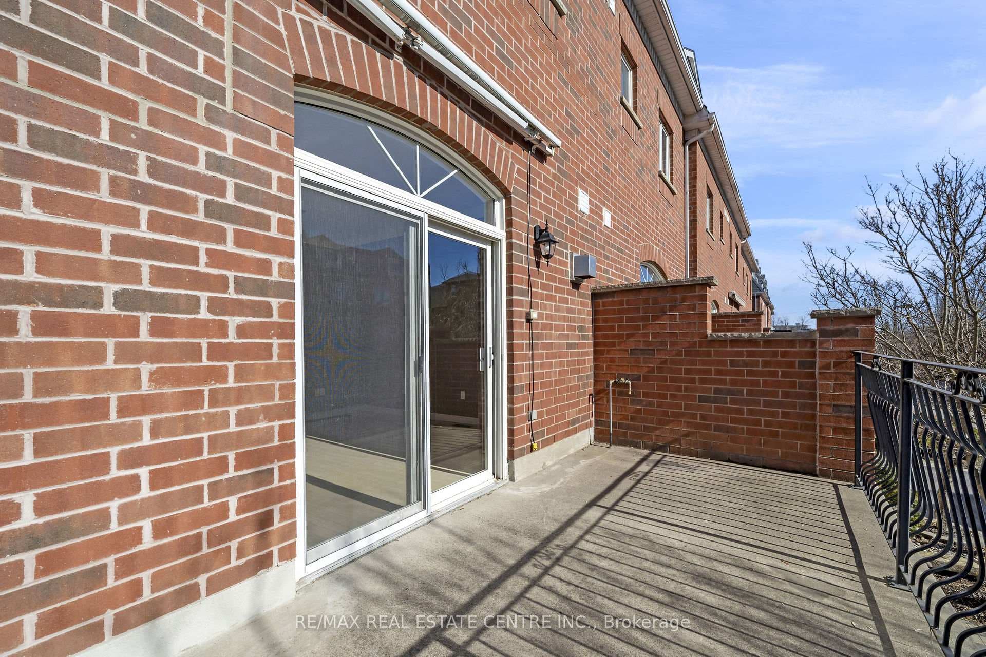 11F James Street photo 16