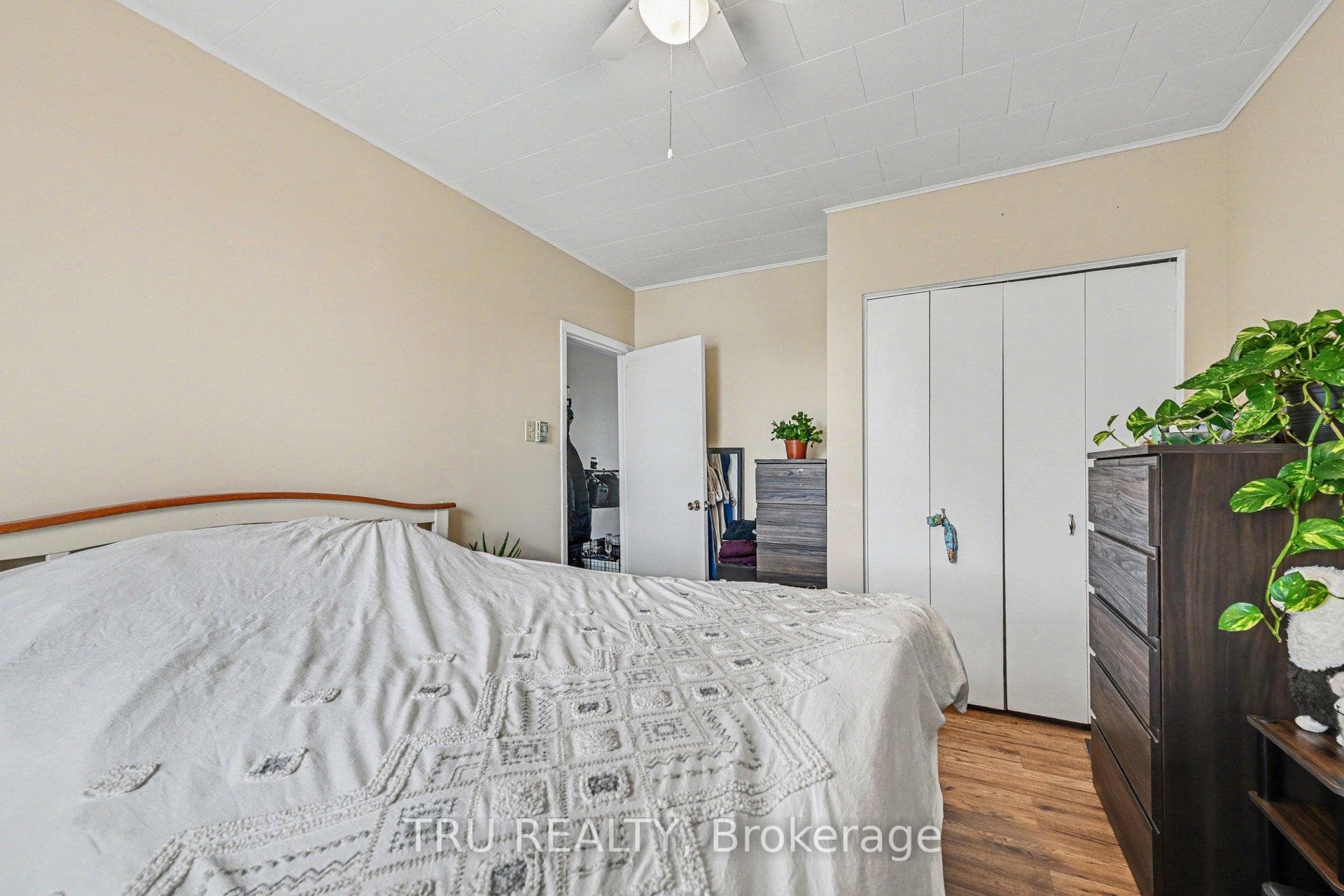186 Water Street photo 20