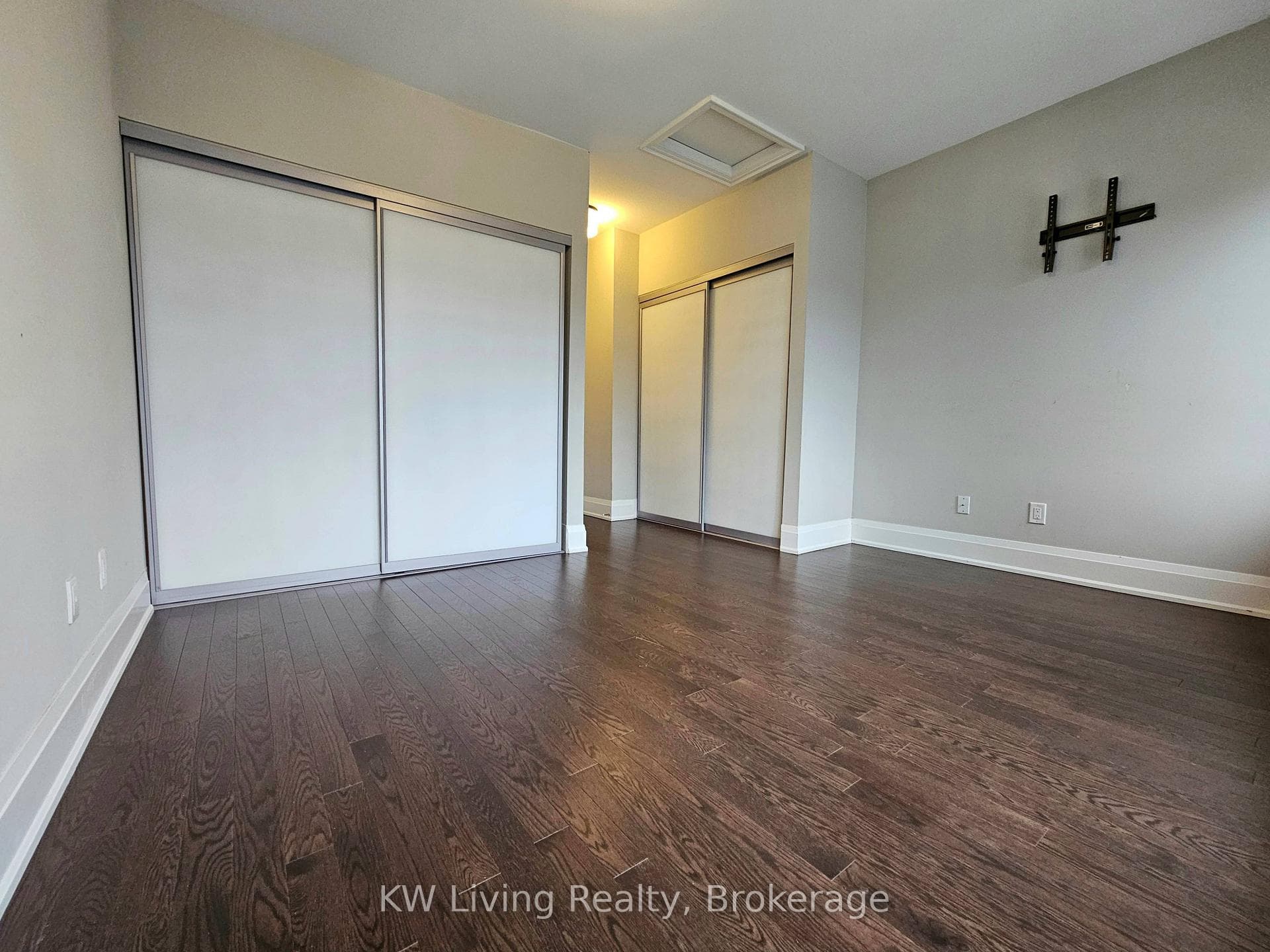 107 Feeney Lane photo 11