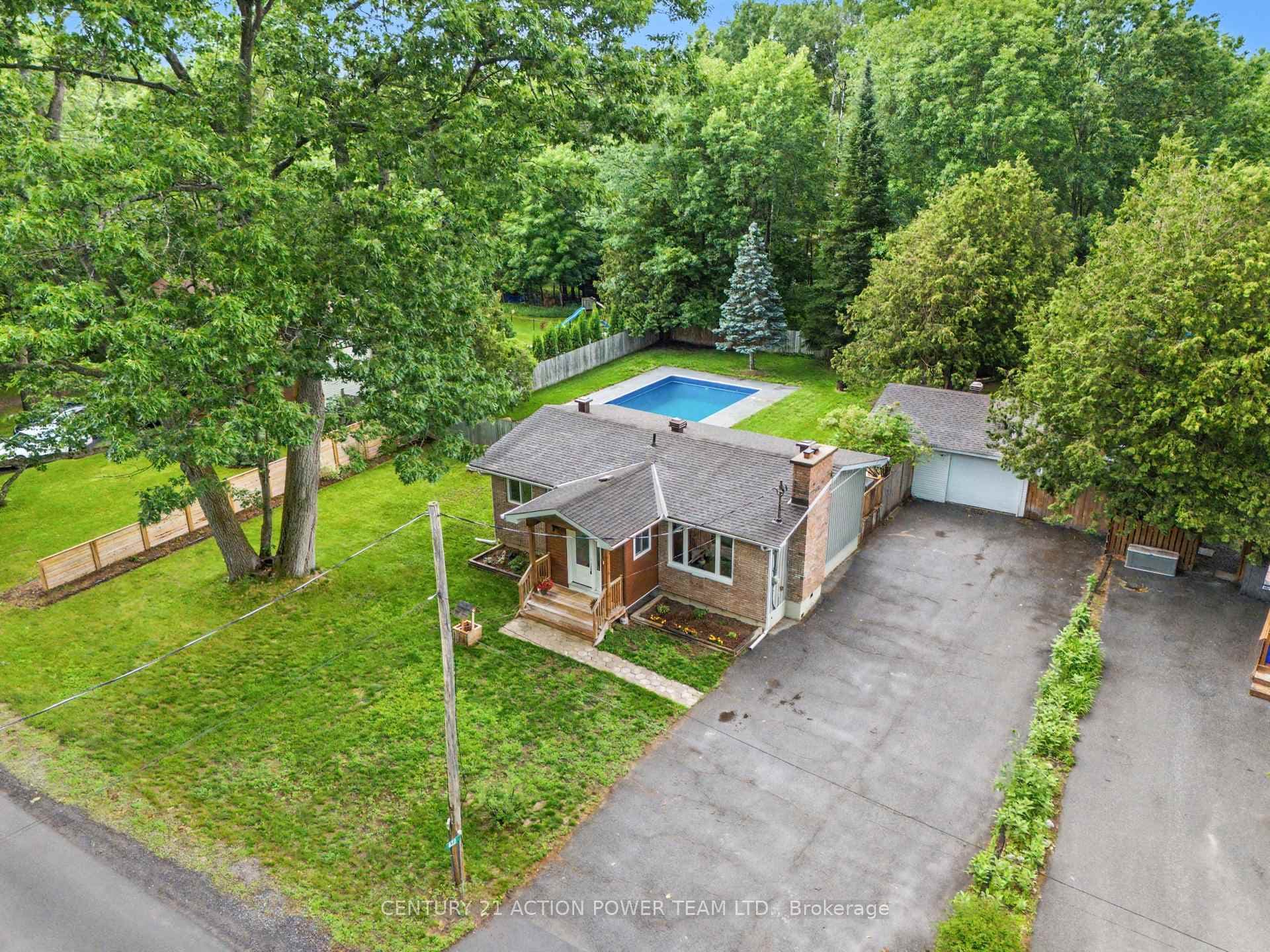 422 ALLBIRCH Road photo 41