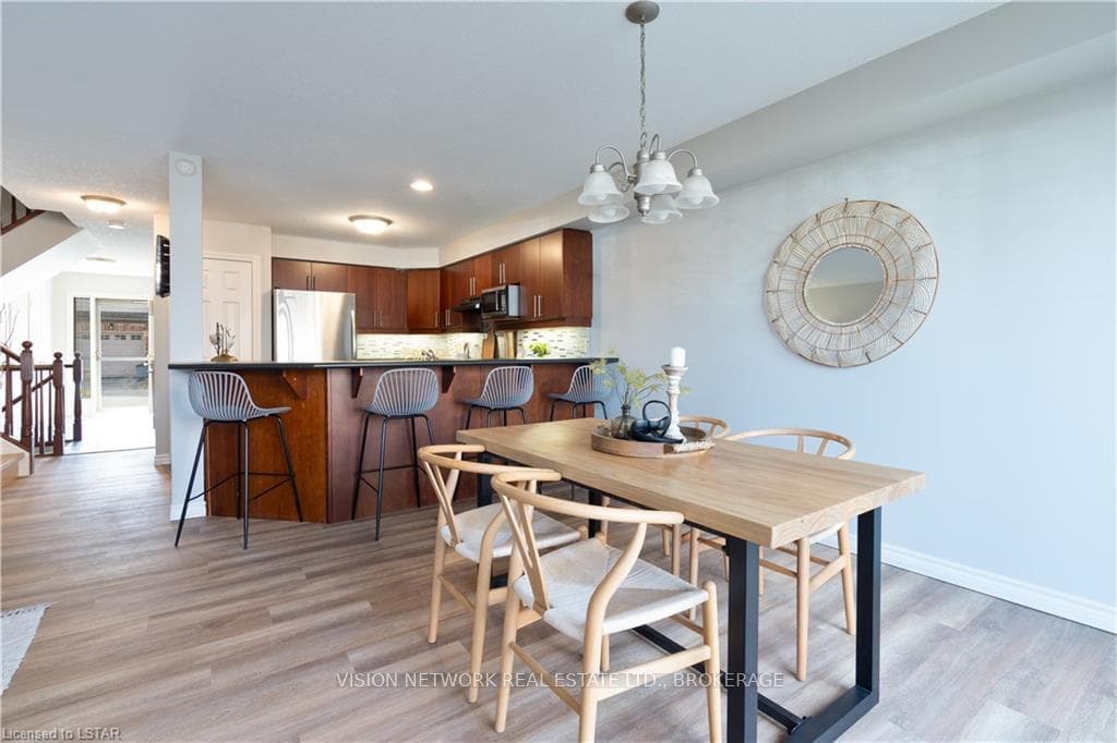 600 HYDE PARK Road Unit 60 photo 9