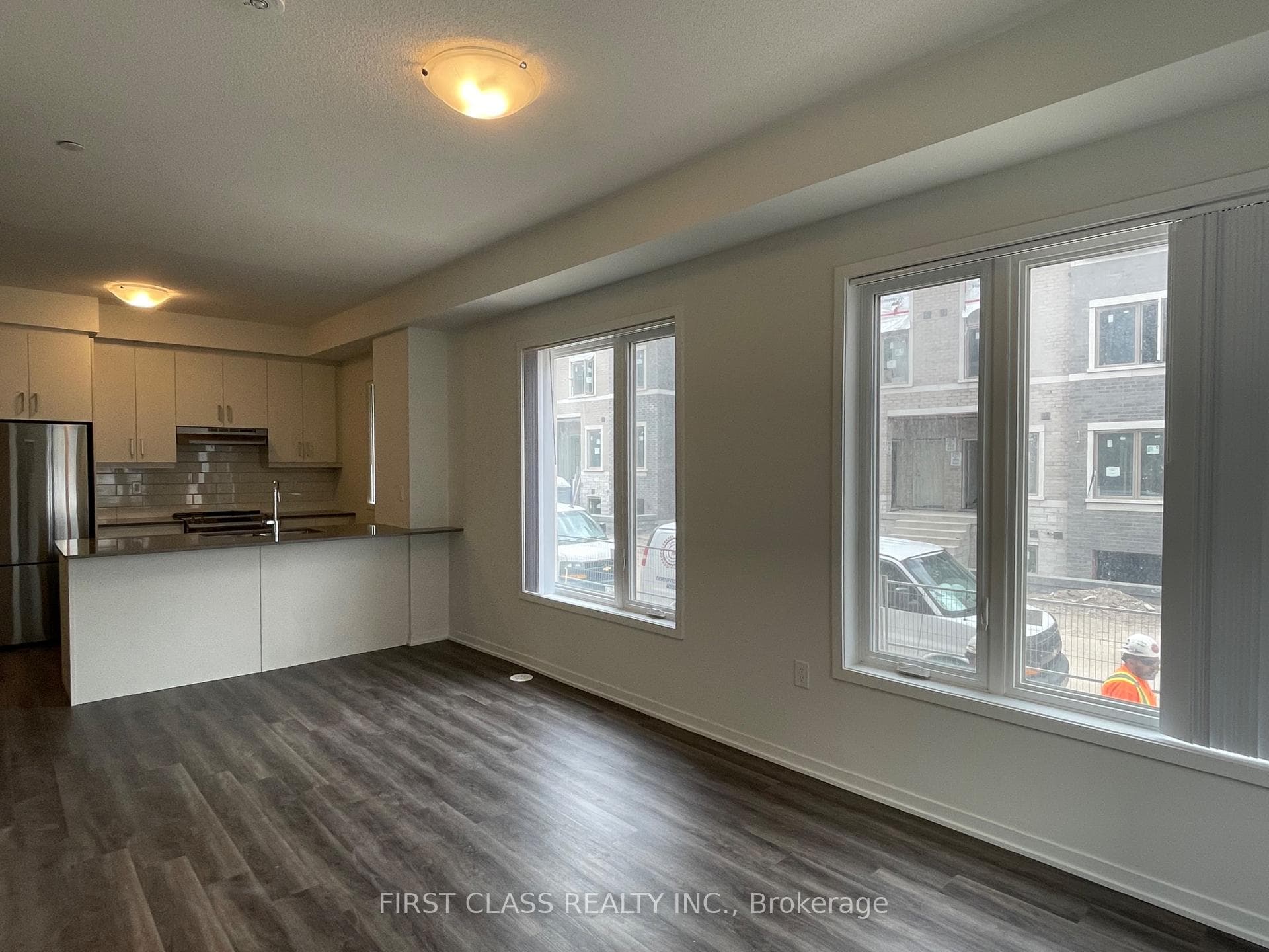 151 Honeycrisp Crescent Unit 170 photo 6