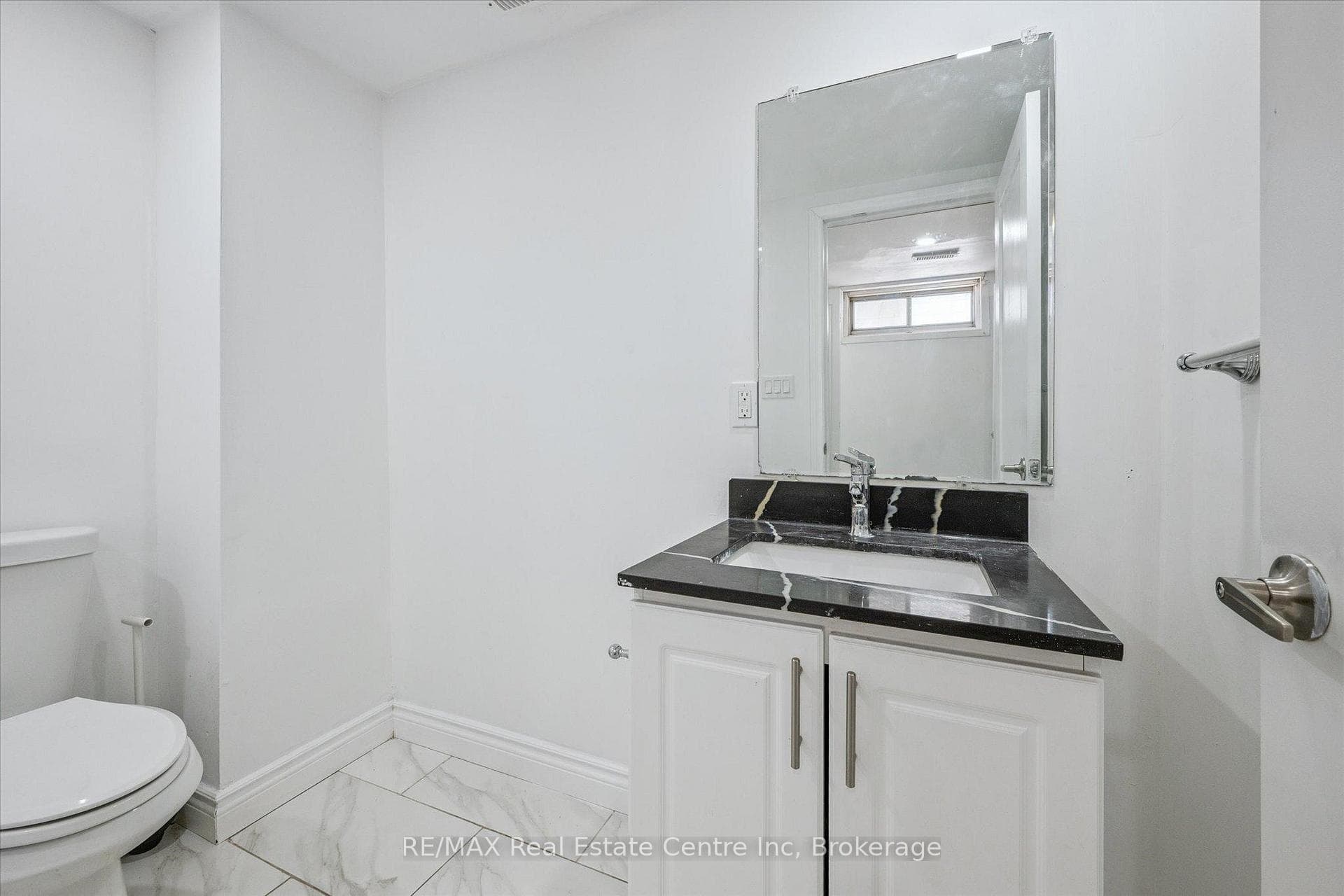 72 Ferndale Avenue photo 19