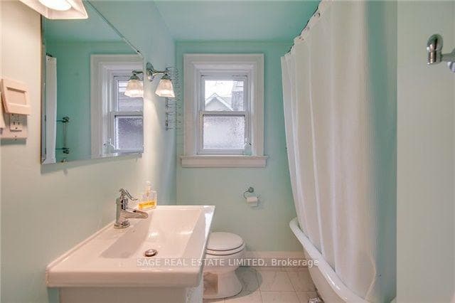 75 Spruce Hill Avenue Unit Main photo 8