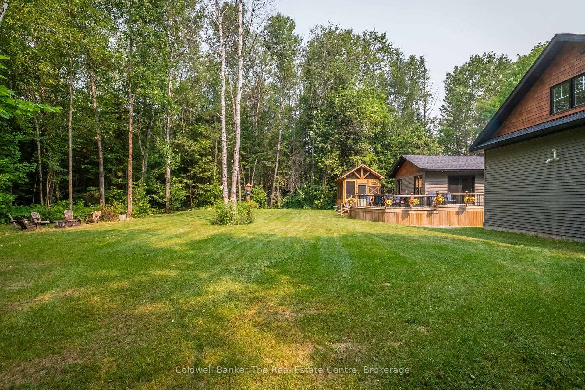 78 Glencairn Crescent photo 42